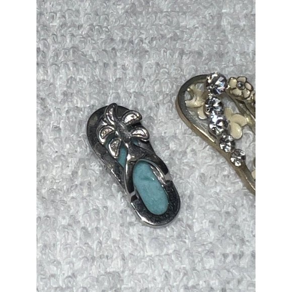 Vintage Lia Sophia Silver Flip Flop and Turtle Charms - Picture 8 of 9